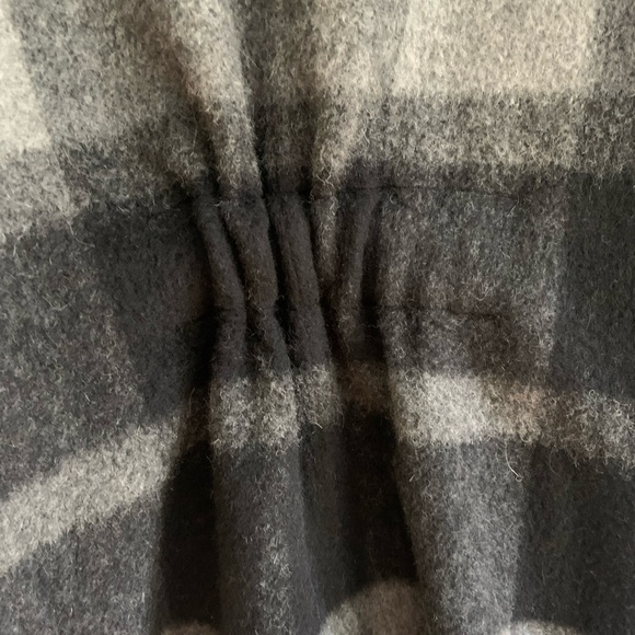 Plaid Wool/Mohair/Alpaca Poncho - Picture 7 of 9